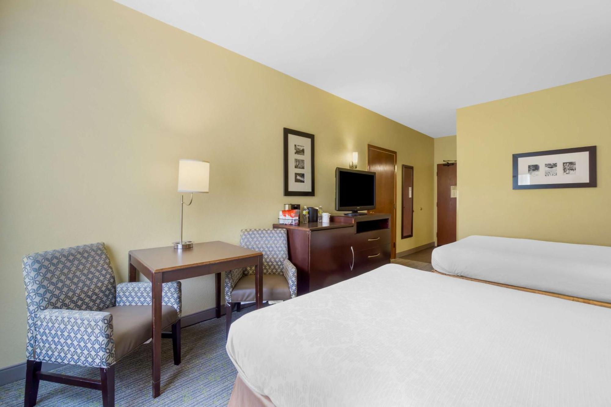 Best Western Plus Plaza By The Green Kent Exterior foto